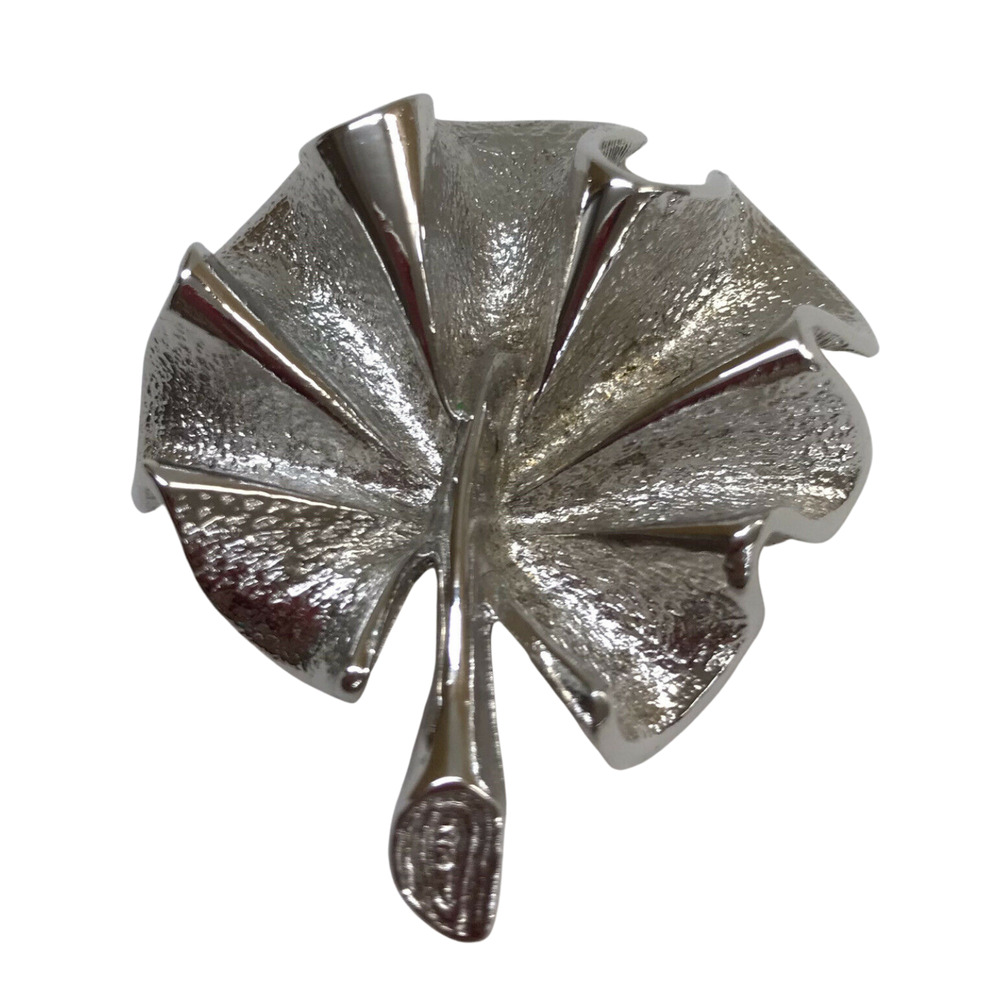 Vintage Signed Sarah Coventry Silvertone Brooch Leaf Flower 2"
